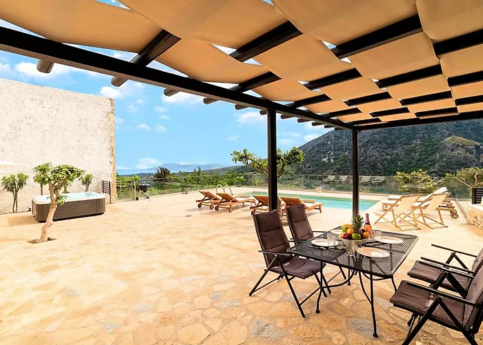Holiday home Berghuette 'villa Barozziana' By Interhome *